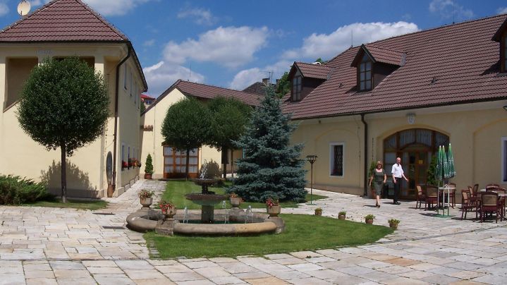 Hotel Baroko Прага Екстер'єр фото